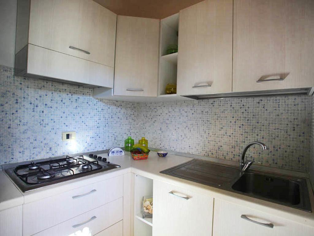 Villaggio La Bussola Paola Bagian luar foto