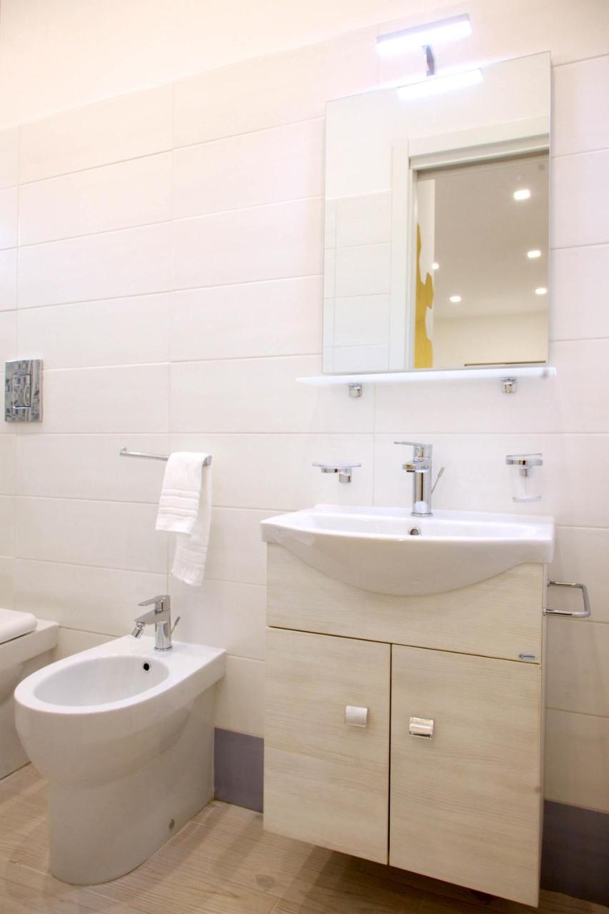Villaggio La Bussola Paola Bagian luar foto