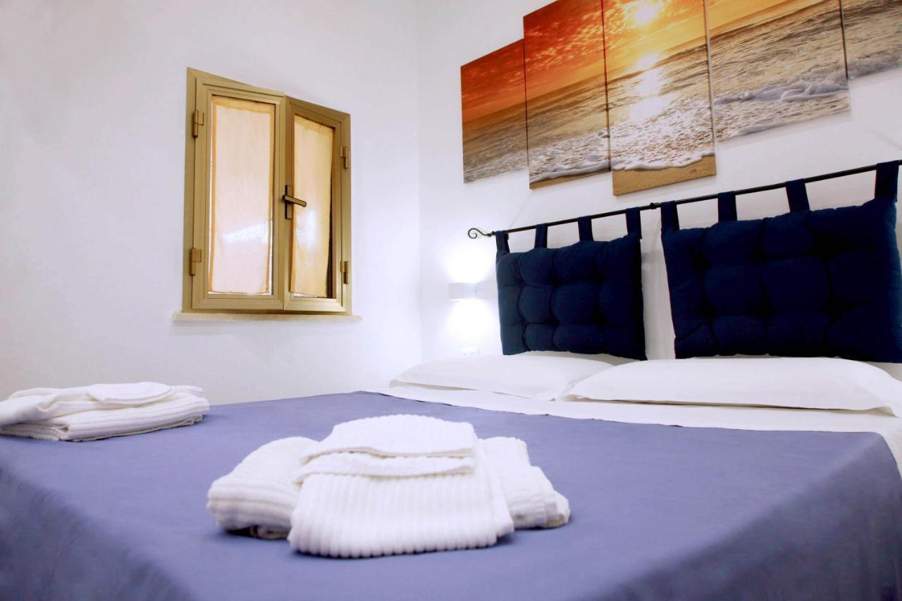 Villaggio La Bussola Paola Bagian luar foto